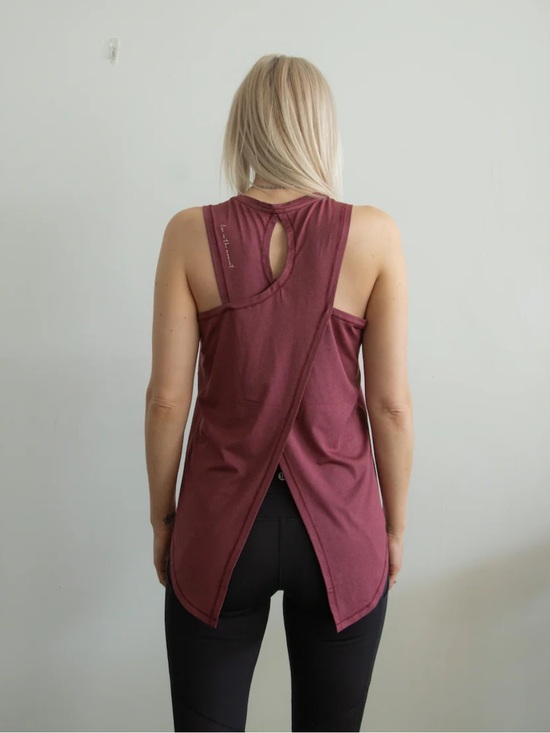 The Roster Tops - The Roster Live in the Moment Cross Back Tank XL Raspberry Workout Top